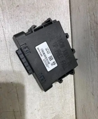 Renault Clio V Gateway control module 284Y66LA6A F005V02483