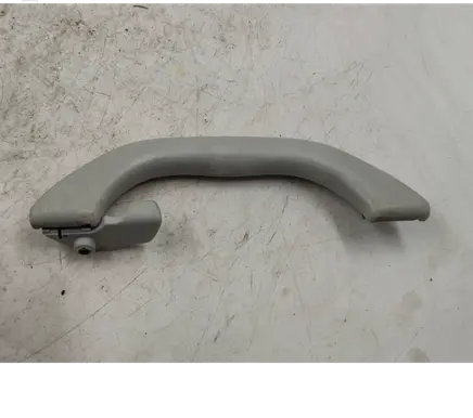 Audi A4 S4 B5 8D Rear interior roof grab handle 8D0857608
