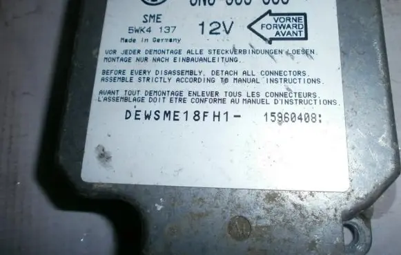 Volkswagen Polo III 6N 6N2 6NF Airbag control unit/module 6N0909603 5WK4137