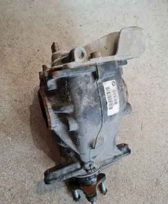 BMW 4 F32 F33 Rear differential 7603746