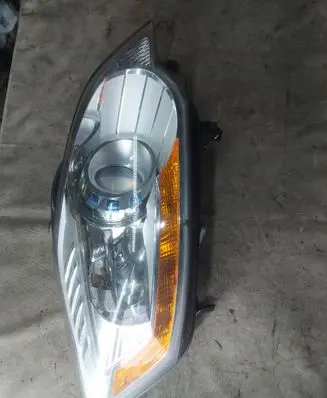 Ford Kuga I Headlight/headlamp t97ca 8v4113005ad