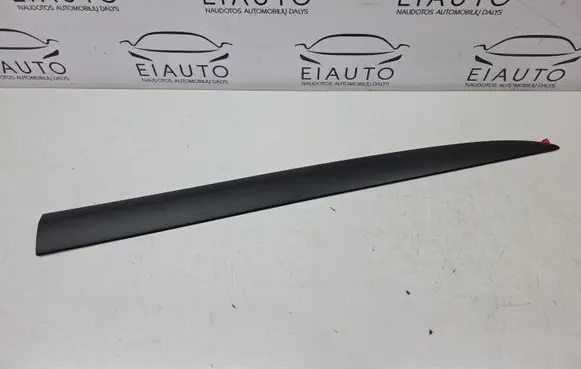 KIA Ceed Front door trim (molding) P82701H030 P82701H060 ED00701010