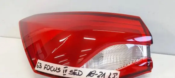Ford Focus Rear/tail lights JX7B13405AE 29052018 C519RL
