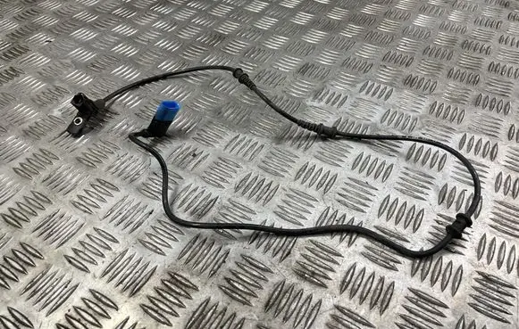 Mercedes-Benz C W205 ABS brake wheel speed sensor A2055403406 A0555459528