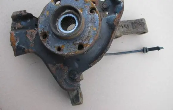 Fiat Stilo Front wheel hub spindle knuckle