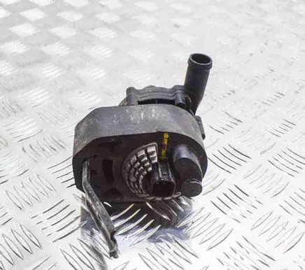 Tesla Model S Electric auxiliary coolant/water pump