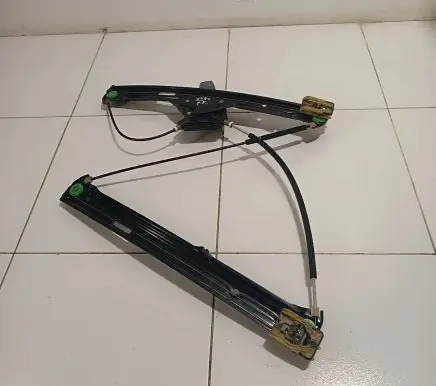 BMW X5 F15 Front door window regulator with motor 7283491 728683