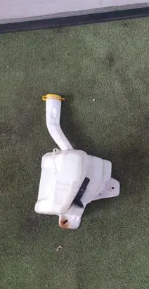 Opel Corsa D Windshield washer fluid reservoir/tank 