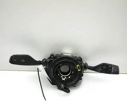BMW 5 G30 G31 G38 Indicator stalk 9472536