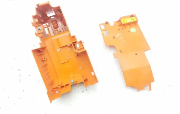 Citroen C4 III e-C4 Hybrid/electric vehicle battery tray 9829052180 737016450W
