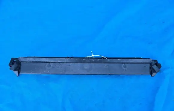 BMW X3M F97 Radiator trim 8689536