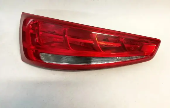 Audi Q3 8U Rear/tail lights 8U0945093