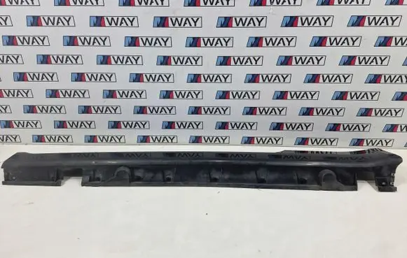 BMW 6 E63 E64 Front sill (body part) 7008855