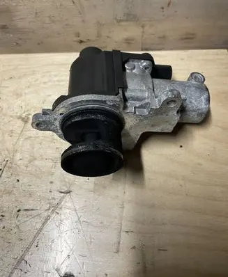 Audi Q7 4L EGR valve 057131501E