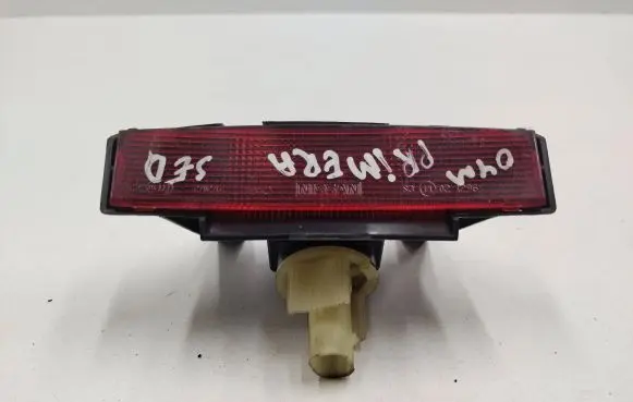 Nissan Primera Third/center stoplight 270275