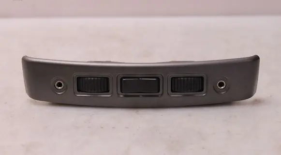 BMW 7 E65 E66 AUX in-socket connector 6918433
