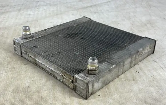 BMW 7 G11 G12 Coolant radiator 8620207 22828110