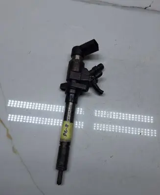 Volvo V50 Fuel injector 9647247280