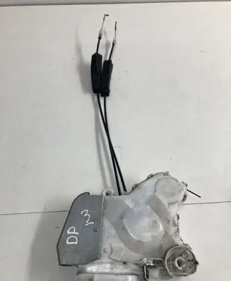 Honda CR-V Front door lock 72111SWAE1