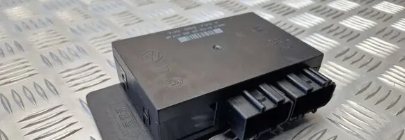 Volkswagen PASSAT B5 Comfort/convenience module 1J0959799F