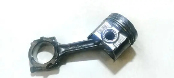 Nissan Almera N16 Piston with connecting rod 5ms