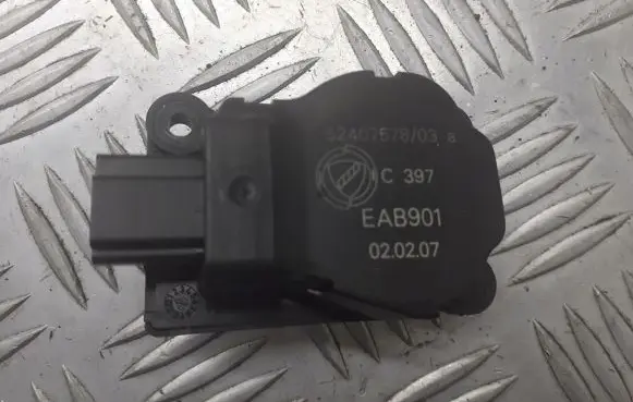 Alfa Romeo 147 A/C air flow flap actuator/motor 