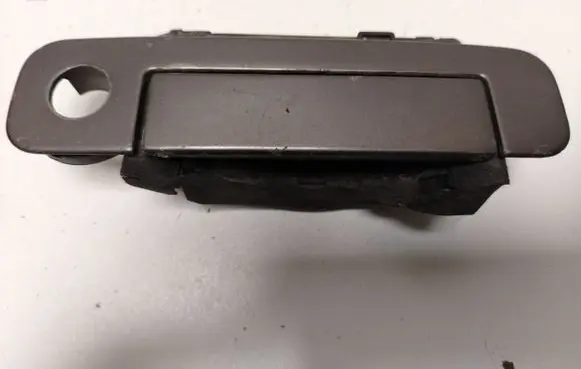 Audi A8 S8 D2 4D Front door exterior handle 4A0837206D