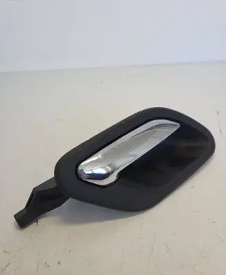 BMW 5 E39 Front door interior handle 8226050