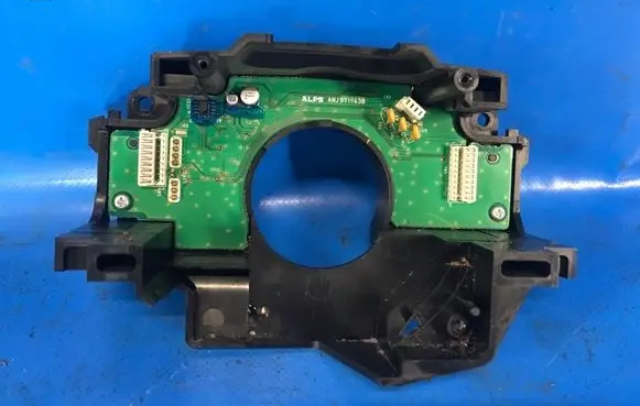 Volvo XC70 Indicator stalk 30739599