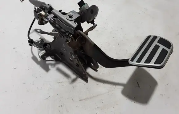 Lexus NX Brake pedal 47110F6030
