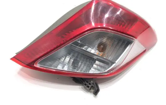 Toyota Yaris Rear/tail lights
