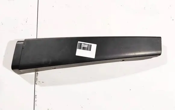 Seat Toledo III (5P) Front door glass trim molding 5p0853290b