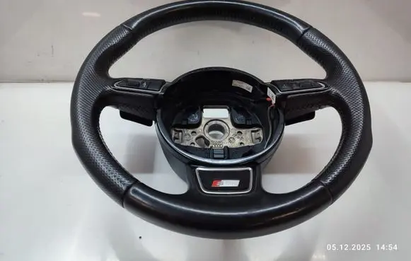 Audi A5 Sportback 8TA Steering wheel