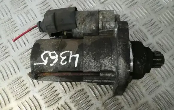 Volkswagen PASSAT B6 Starter motor 02m911023n ts18e3