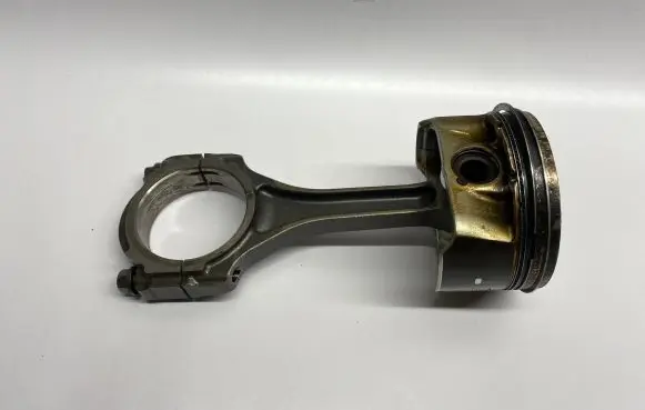 Ford Mustang VI Piston BA5E6K100FA KS1295