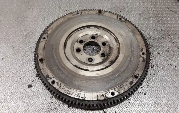 Volkswagen Golf V Flywheel 030105271D