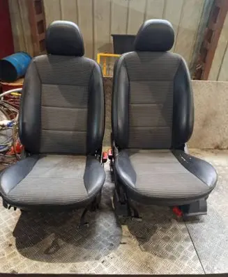 Mercedes-Benz B W245 Seat set 