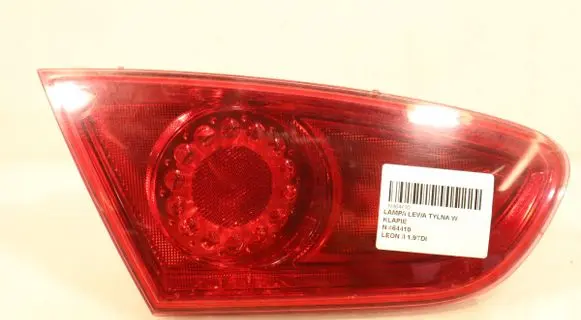 Seat Leon (1P) Rear/tail lights 1P0945107F