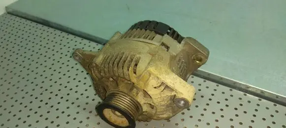 Renault Scenic I Generator/alternator 2542365A 7700436626