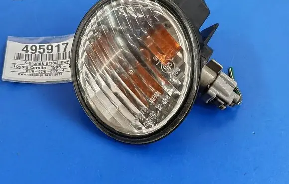 Toyota Corolla E110 Front indicator light 