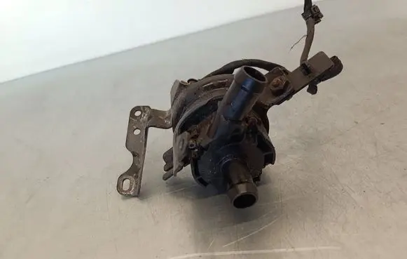 Mercedes-Benz B W246 W242 Electric auxiliary coolant/water pump 0392023206 A0005000686 044307124