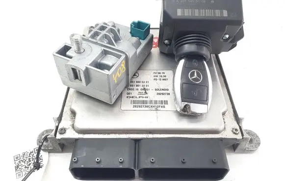 Mercedes-Benz C W204 Engine ECU kit and lock set A6519005301 A6519013301 A2049005912