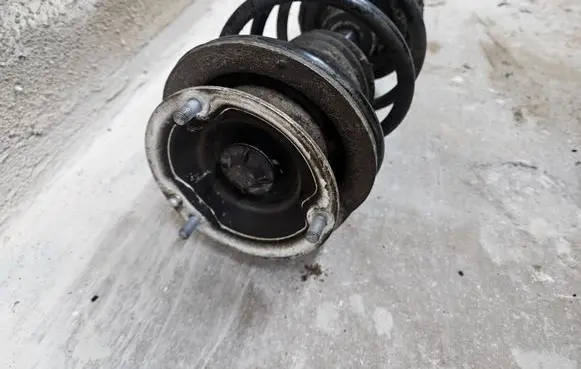 BMW 5 E60 E61 Front shock absorber with coil spring 