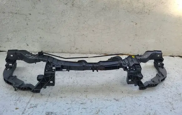 Ford Kuga II Engine bonnet/hood lock trim molding