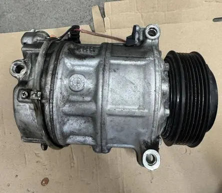 Jaguar F-Pace Air conditioning (A/C) compressor (pump) CPLA19D629AH 055031019B4
