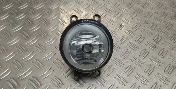 Toyota Avensis T270 Front fog light