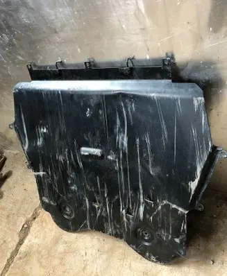 Citroen Berlingo Engine splash shield/under tray 497047r00