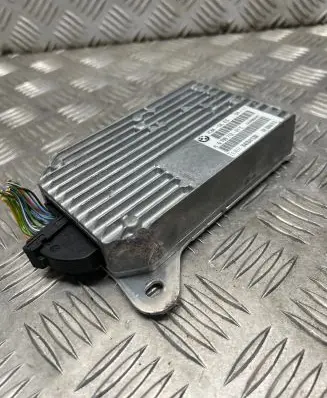 BMW 5 F10 F11 Other control units/modules 6799712 000661610 2840304819300