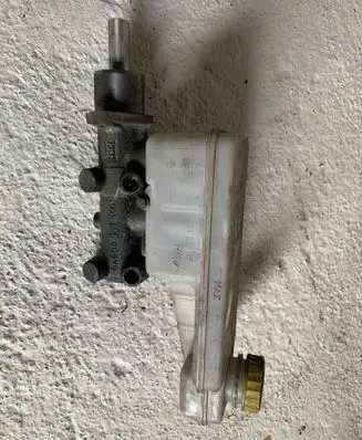 Peugeot Boxer Master brake cylinder 60526