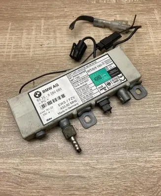 BMW 5 E39 Aerial antenna amplifier 8380685